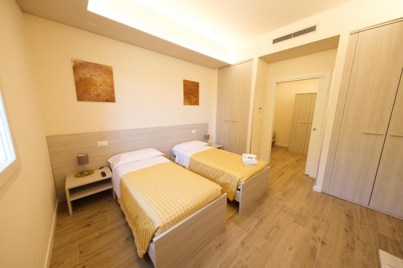 Albergo Zoello Je Suis Castelvetro di Modena Exterior photo